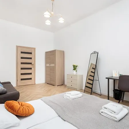 Kollataja - 2 Bedroom Old Town - By Upstairs Appartement Krakau