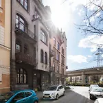 Kollataja - 2 Bedroom Old Town - By Upstairs 公寓 *