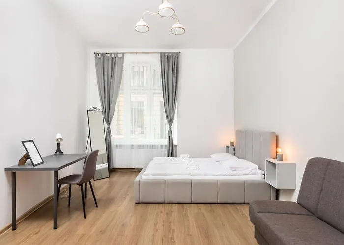 Kollataja - 2 Bedroom Old Town - By Upstairs Appartement *