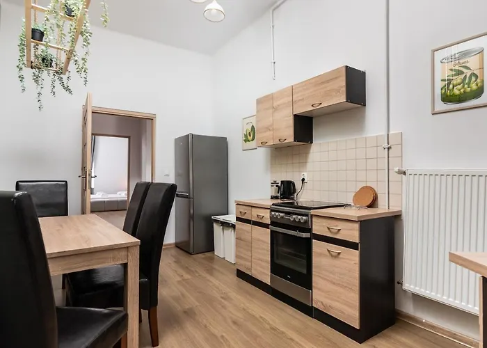 Kollataja - 2 Bedroom Old Town - By Upstairs *