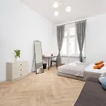Apartment Kollataja - 2 Bedroom Old Town - By Upstairs *